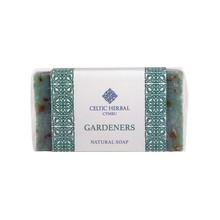 Load image into Gallery viewer, Celtic Herbal - Gardeners Soap 100g