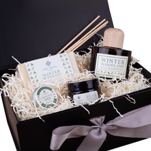 Load image into Gallery viewer, Celtic Herbal - Winter Woodland Christmas Gift Box